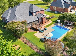 1177 Springlake Rd, York, SC 29745