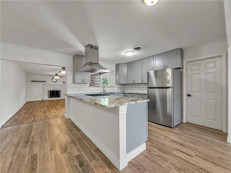 853 Belmeade Dr — Photo 8
