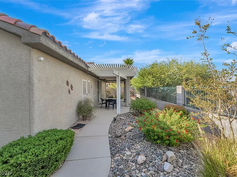 1299 Echo Creek St — Photo 26