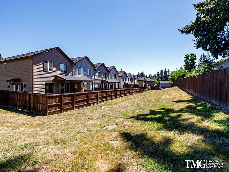 11308 NE 14th Ct — Photo 16