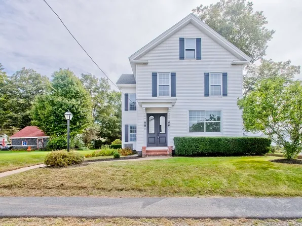 85 Chapel St, Warren, MA 01083