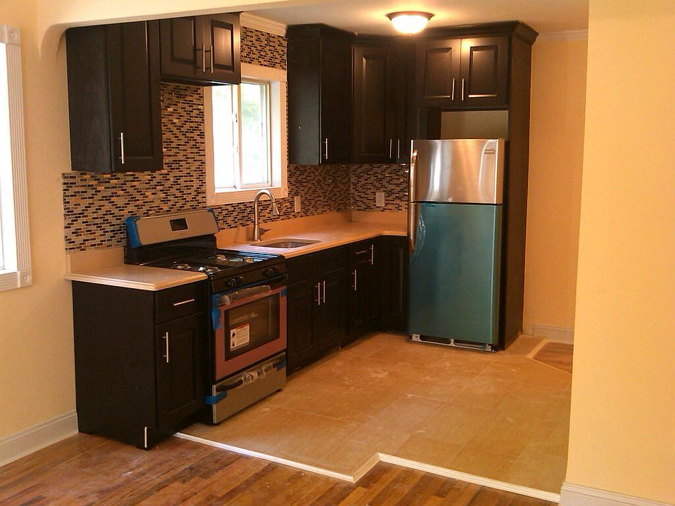 1st image of 10206 187th St