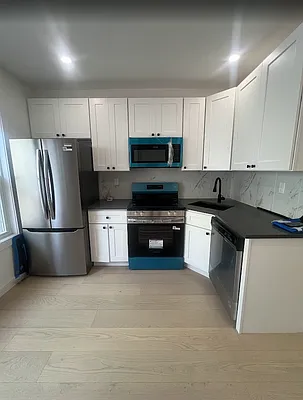 Kitchen, photo 2
