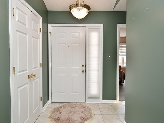 3rd image of 5966 Blue Heron Way