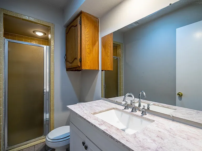 4212 Village Green Dr — Photo 13