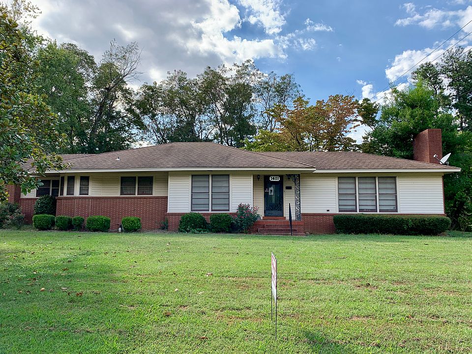 1st image of 1401 Herring Dr