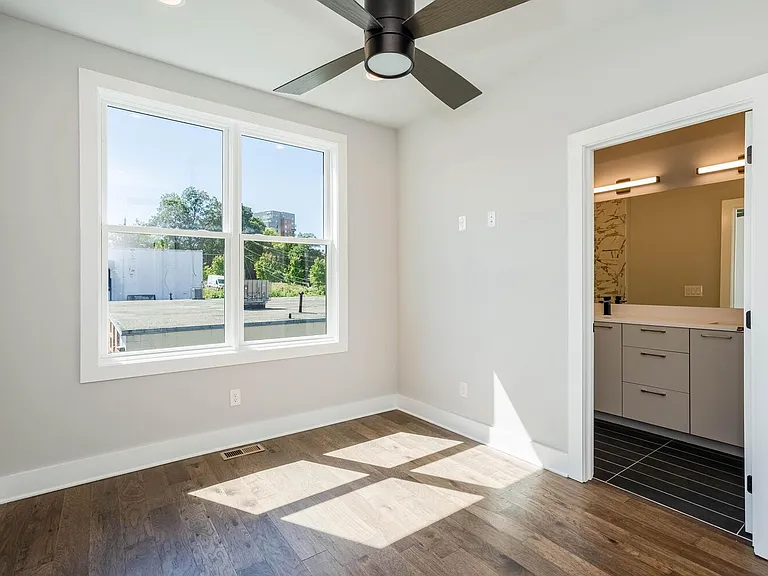 673 Ethel St NW — Photo 43