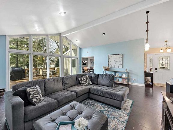 3rd image of 1791 Asbury Cir