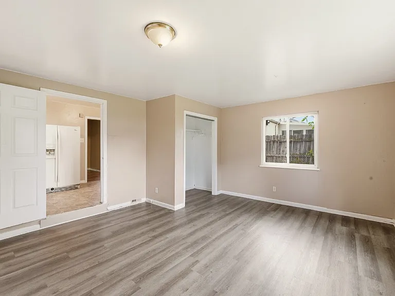 1181 Del Mar Pkwy — Photo 13