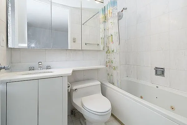 Sold by Park River | media 8