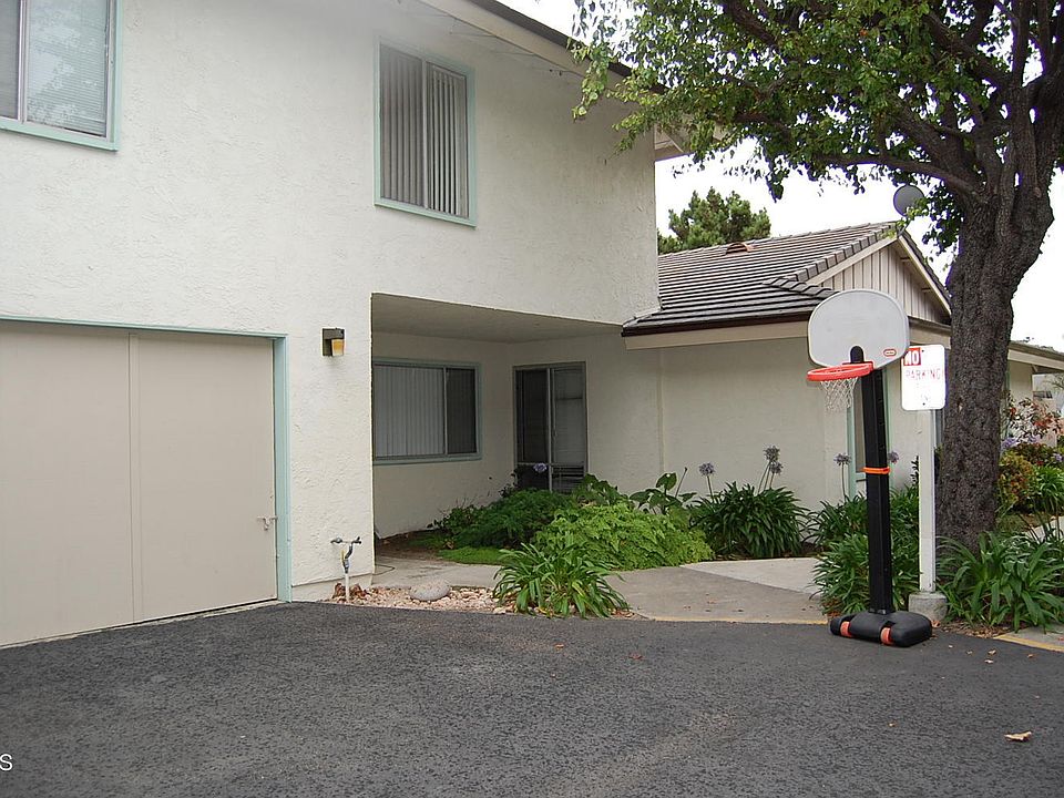 1st image of 303 Sharon Ln