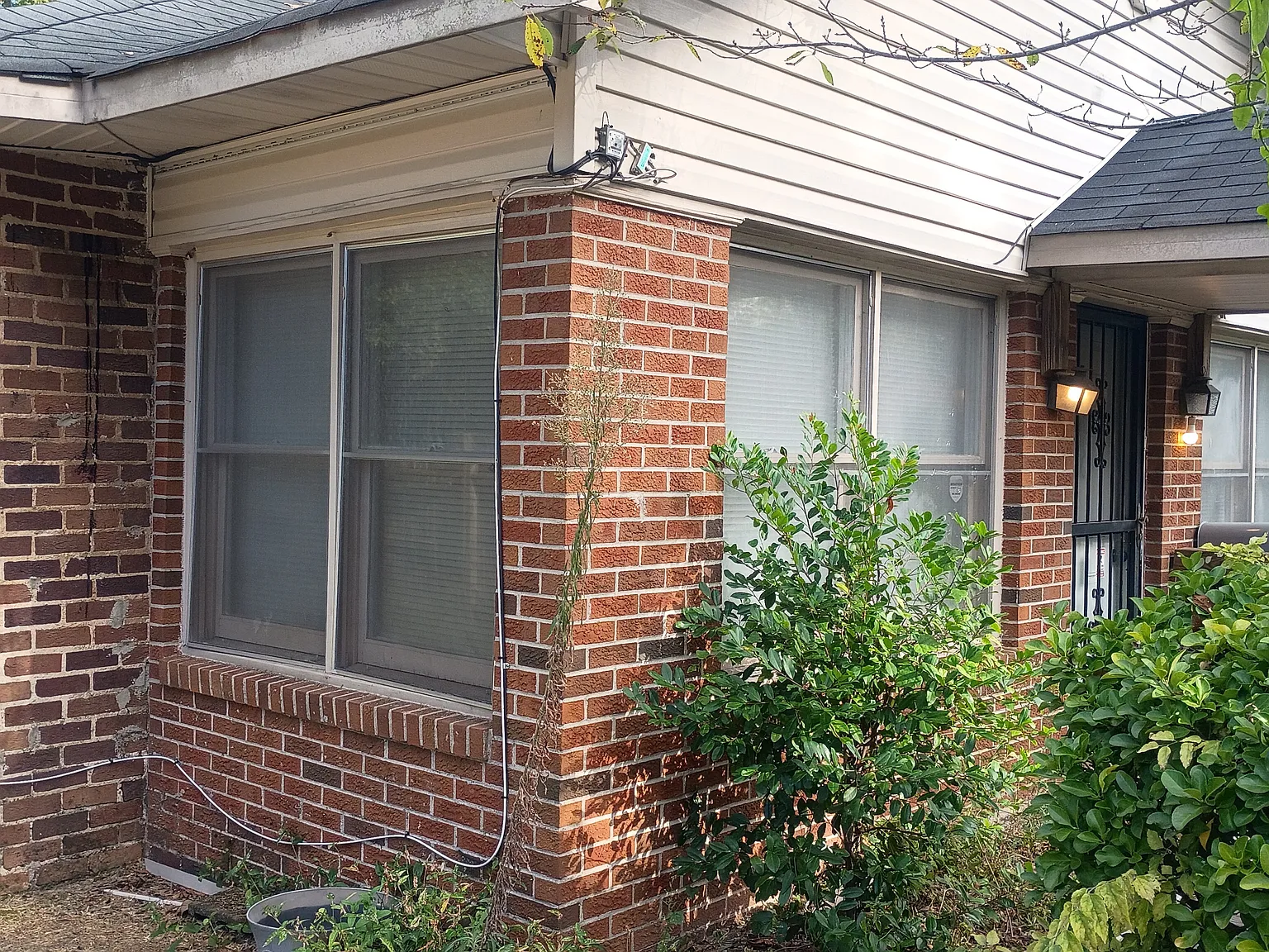 3 bed, 1132 sqft, $1,150 — Photo 2