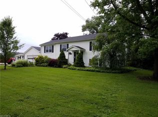 17579 Philips Rd, Thompson, OH 44086