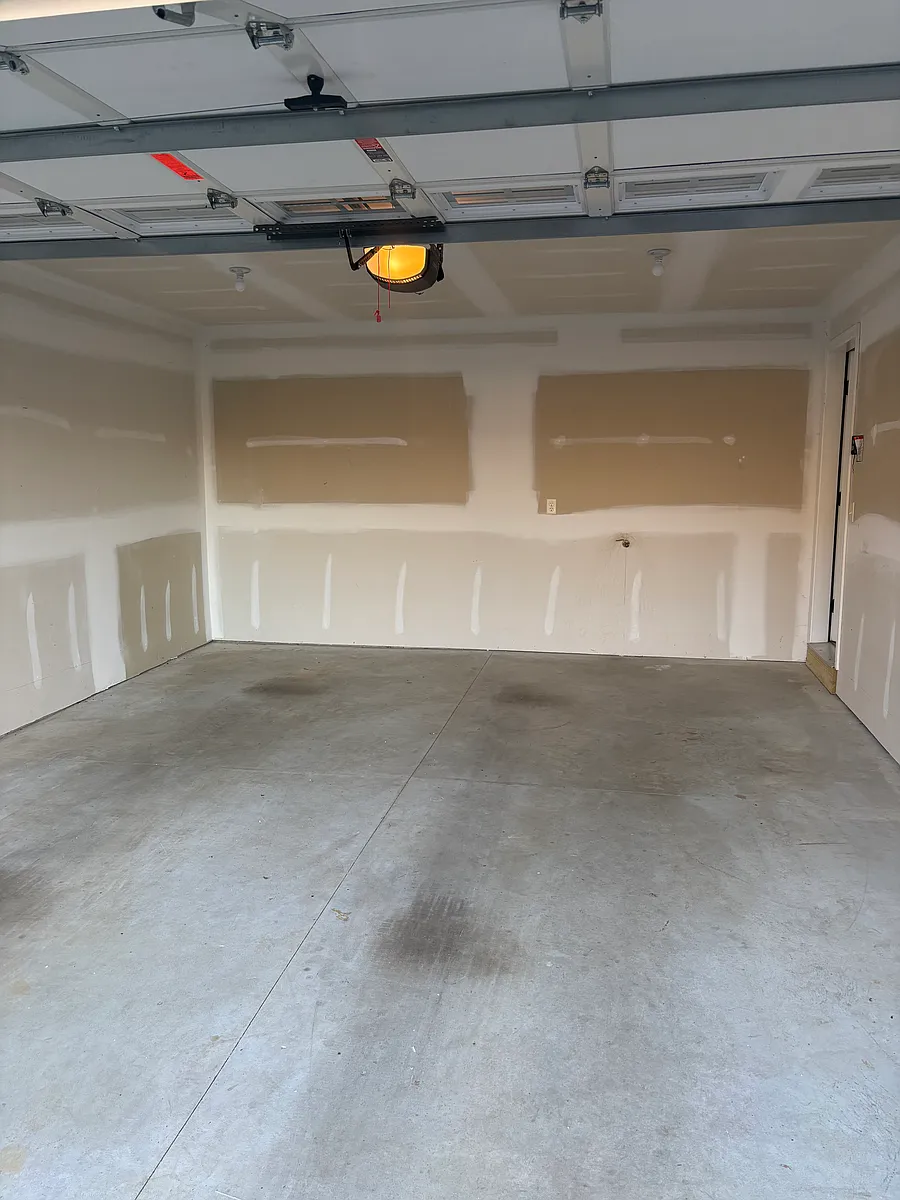 Building Photo - 114 Meadowbrook Ln #9