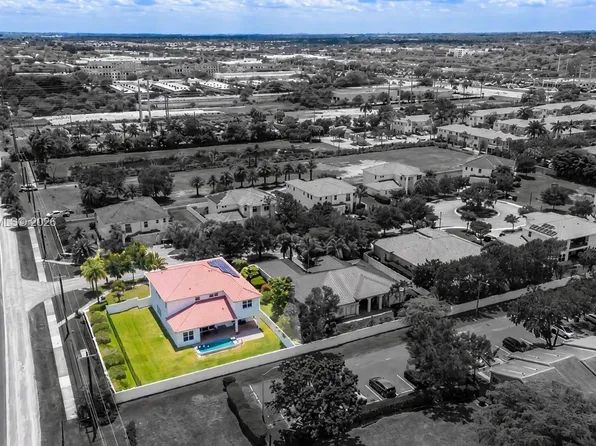 7601 Cavalia Dr, Davie, FL 33328