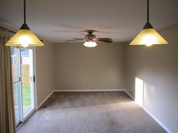 3rd image of 113 Westrock Farm Dr