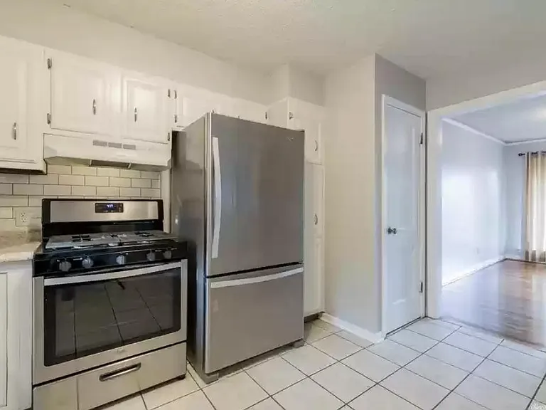 3817 N Cedar St — Photo 9