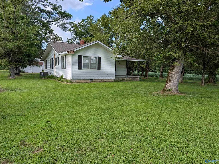 665 Cave Spring Rd — Photo 16