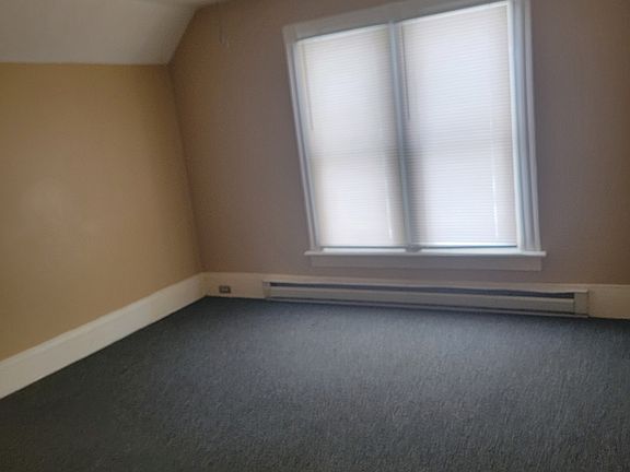 5th image of 123 Pearl St #123