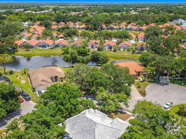 1216 Whitney Dr, Venice, FL 34292