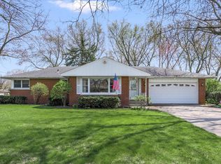 745 Konen Ave, Aurora, IL 60505