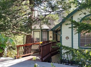 924 Grass Valley Rd, Lake Arrowhead, CA 92352