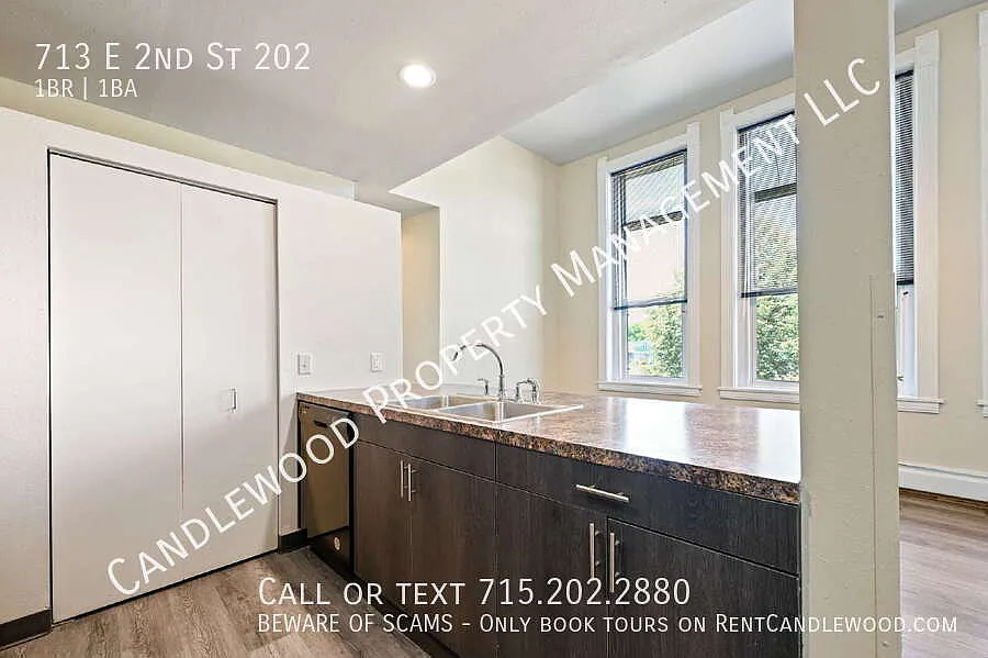 Historic, Unique, Timeless 1 Bedroom Available September 5th! — Photo 4