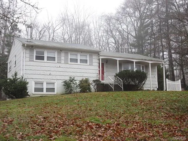 22 Montclair Ave photo 1
