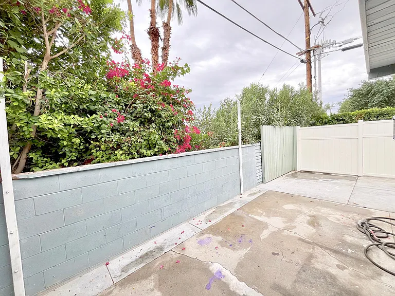 1900 E Baristo Rd #6 — Photo 15