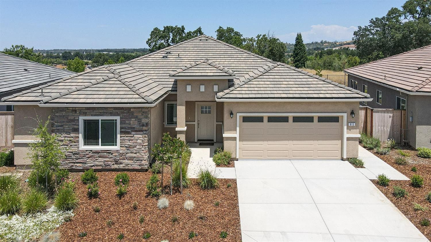 915 Avalon Dr #H5BT6Q