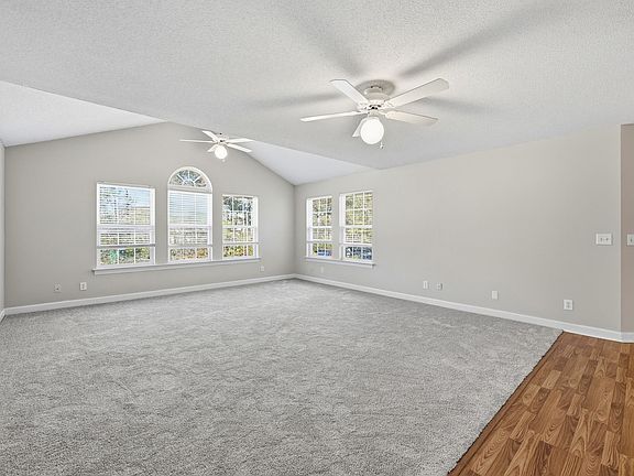 3rd image of 4376 Crepe Myrtle Ct. #H