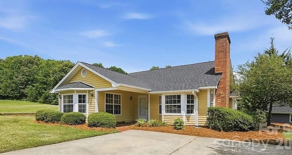 1st image of 2914 Huckleberry Hill Dr