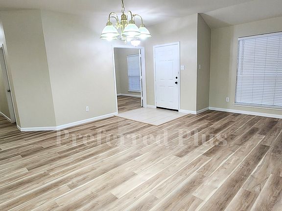 4th image of 1025 Winding Creek Dr