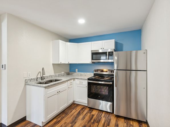 2425 Atrium Way #306