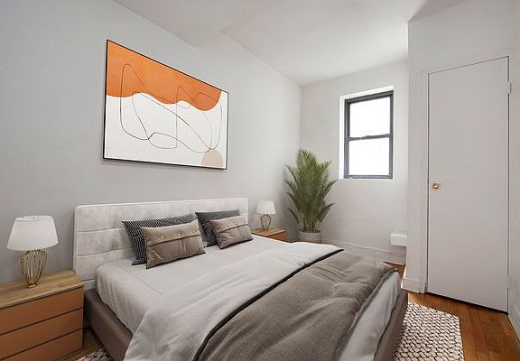 3rd image of 233 E 32nd St #5D