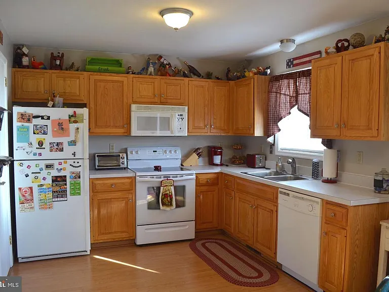 133 Chelmsford Dr — Photo 7