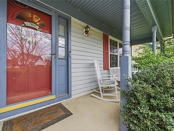 3rd image of 1112 Whitewater Ct