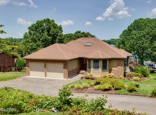 323 Kiyuga Way, Loudon, TN 37774