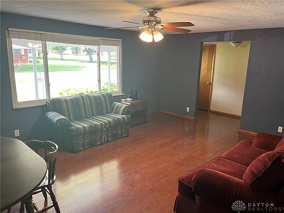 5th image of 365 Grand Vista Dr