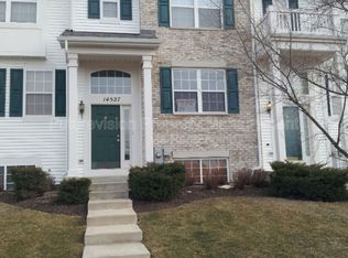 14527 Patriot Square Dr E, Plainfield, IL 60544