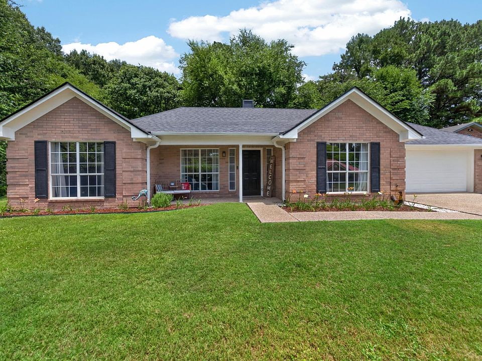 1st image of 20331 Eastern Hills Dr