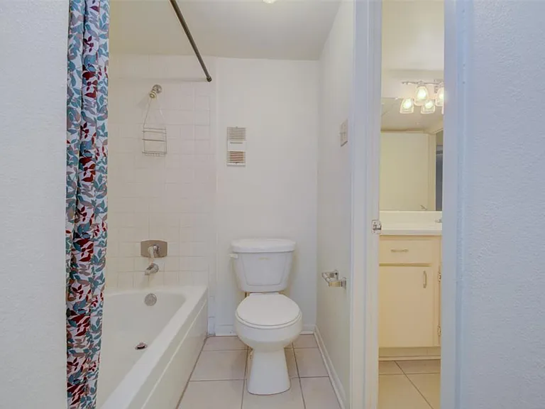 8419 Hearth Dr #23 — Photo 30
