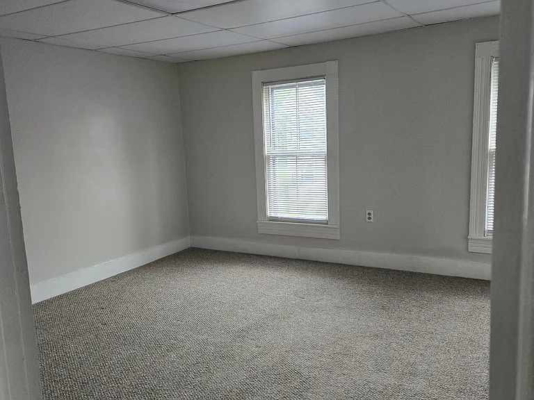 213 Glaser St — Photo 21