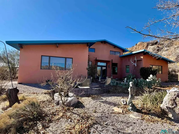 143 Heritage Rd, Hillsboro, NM 88042
