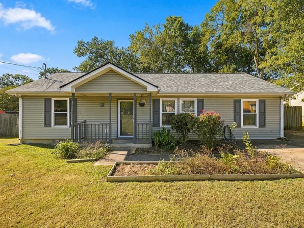 613 Cedar Bend Ln, La Vergne, TN 37086