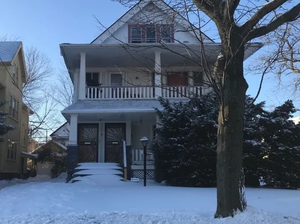 9206 Yale Ave, Cleveland, OH 44108
