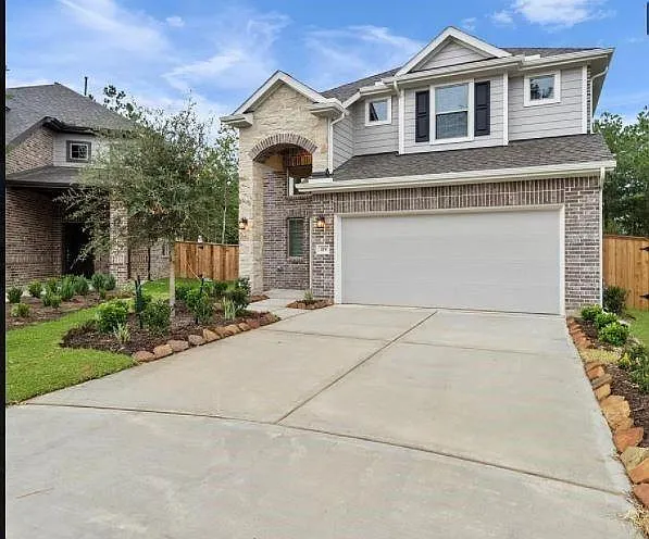 7912 Spring Run Dr