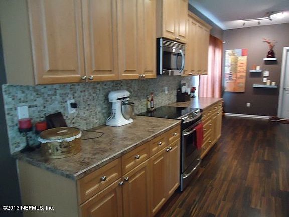 4th image of 6210 Whitsbury Ct
