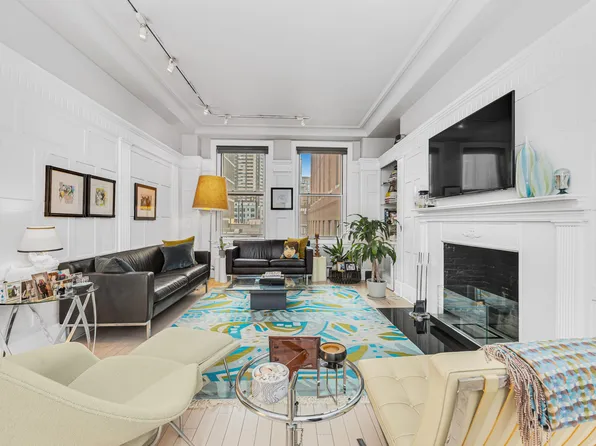 50 West 67th Street 7E image 1 of 12