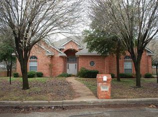 111 Chaparral Dr, Hillsboro, TX 76645